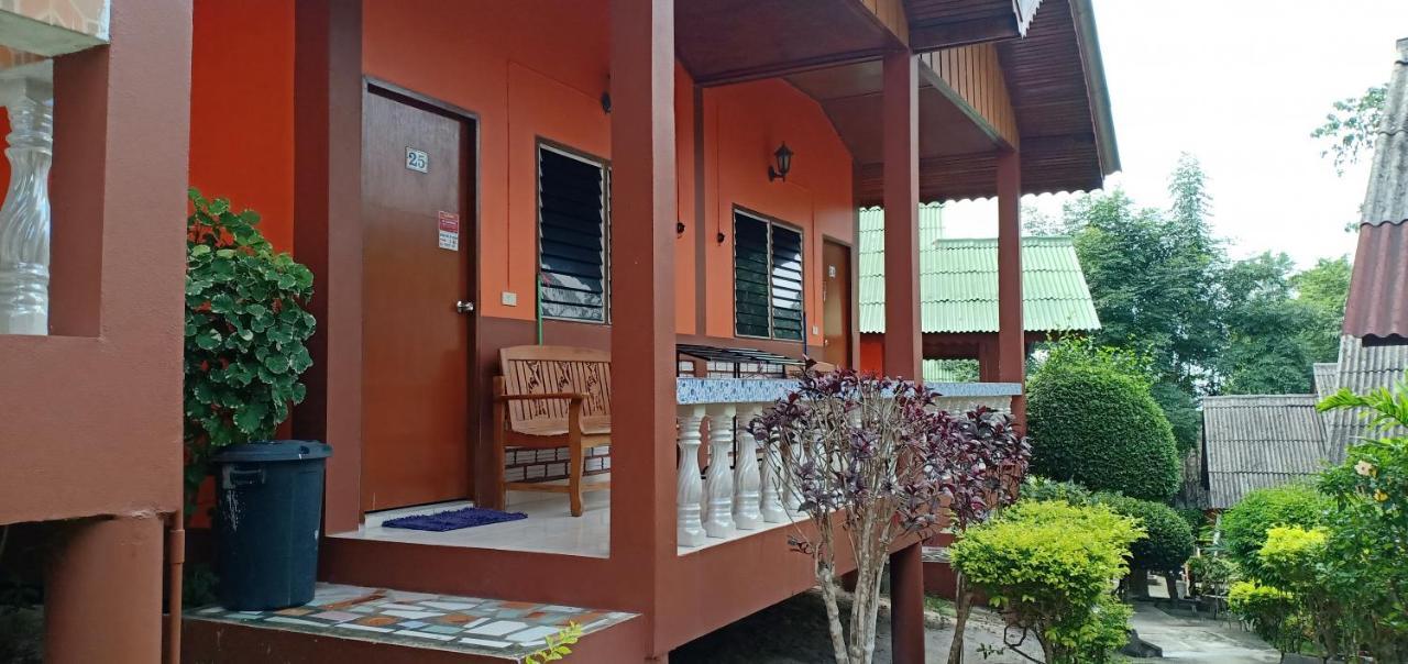 Save Bungalow Ко Тао Екстериор снимка